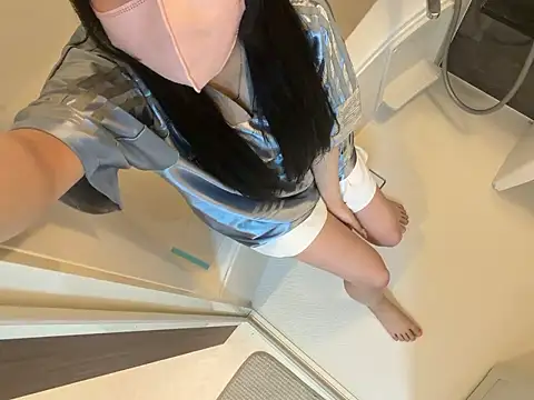 Snapshot of ohuton_love chatting on June 30, 9:10 am ohuton love online show from June 30, 9:10 am