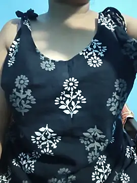 sexy-pari8 online show from June 19, 5:28 pm