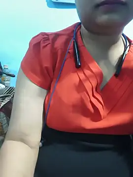 sexy-pari8 online show from June 20, 6:44 pm