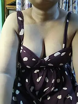 sexy-pari8 online show from July 16, 5:41 pm