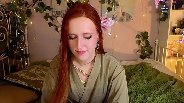 Eva Bellea online show from June 26, 9:30 pm