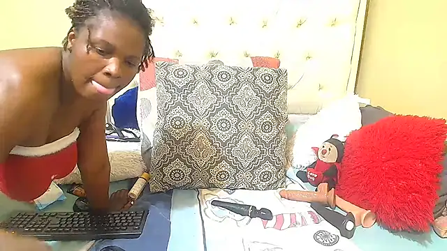 Snapshot of NoviaveeXXX chatting on July 8, 4:44 pm NoviaveeXXX online show from July 8, 4:44 pm