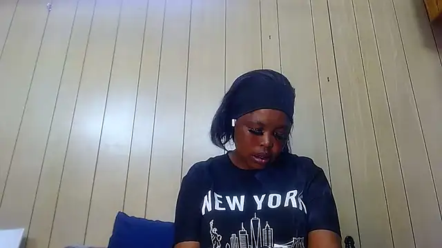 spicykittyy online show from July 17, 9:38 am