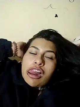 Snapshot of Samx_doll chatting on July 10, 9:34 am Samx doll online show from July 10, 9:34 am