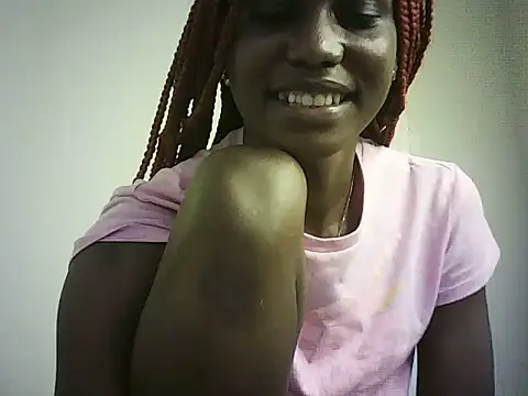 Snapshot of DelteAfriq chatting on August 2, 5:39 am DelteAfriq online show from August 2, 5:39 am