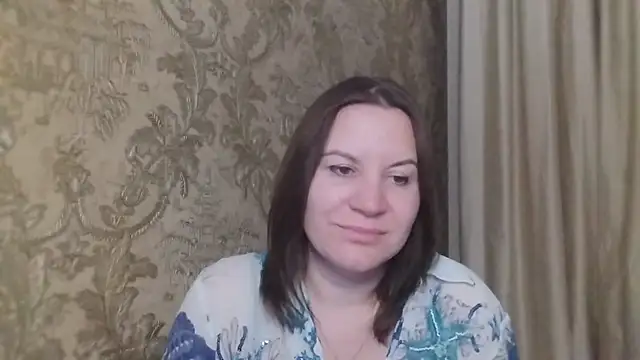 Snapshot of Lauralison chatting on July 7, 8:24 pm Lauralison online show from July 7, 8:24 pm