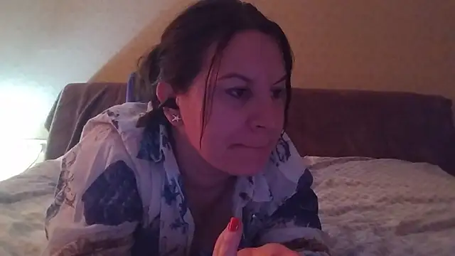 Snapshot of Lauralison chatting on July 12, 4:53 pm Lauralison online show from July 12, 4:53 pm