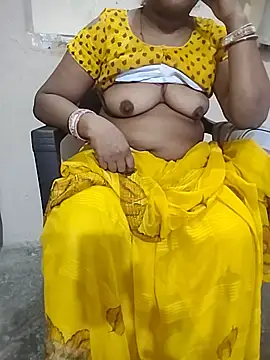 Bhabhiannuxxx online show from August 6, 4:36 am