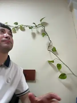Snapshot of Elnur_464 chatting on June 27, 4:39 am Elnur 464 online show from June 27, 4:39 am