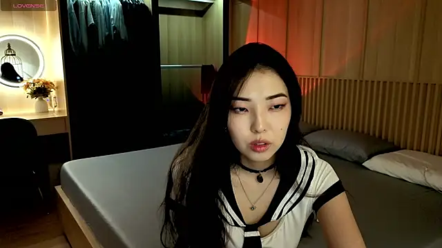 miko kimura online show from October 24, 5:20 pm