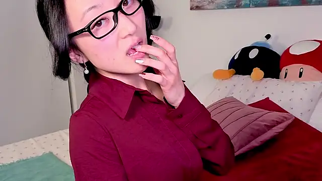 MySweetSofie online show from October 26, 3:56 am