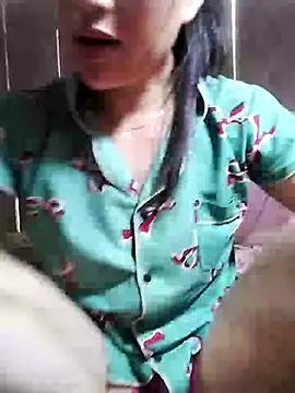 Snapshot of Myy_sexy chatting on July 27, 7:37 am Myy sexy online show from July 27, 7:37 am