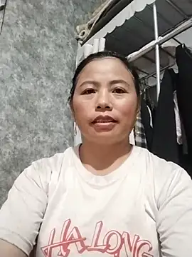 whatmes online show from June 20, 5:32 am