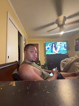 Charmingswoleking online show from June 21, 3:20 am