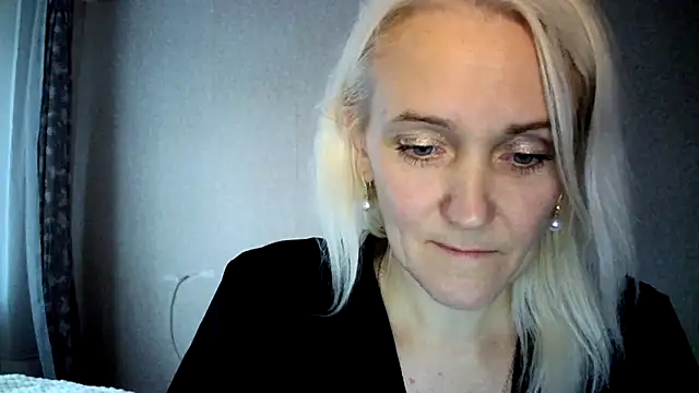 Snapshot of Calissako chatting on July 5, 6:26 pm Calissako online show from July 5, 6:26 pm