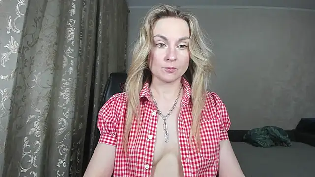 kelly copperfield online show from October 21, 3:35 pm