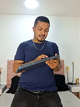 BrunoSilva  online show from June 27, 12:10 pm