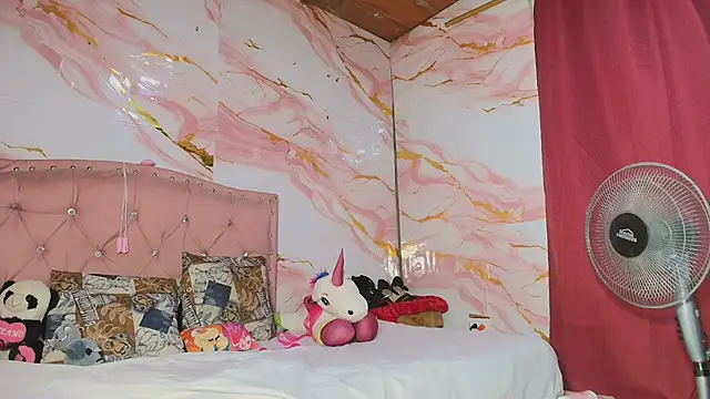 Paticosexxi online show from August 8, 8:00 pm