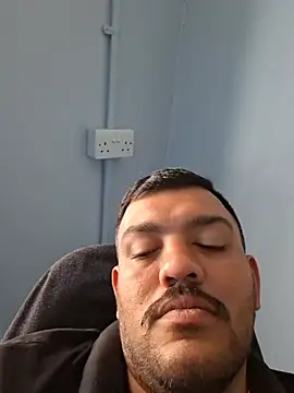 AjAj1985 online show from July 18, 2:32 pm