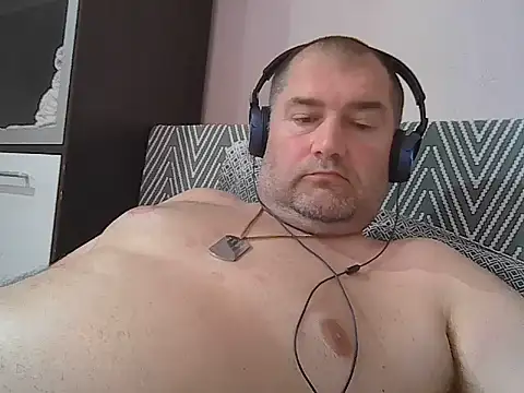CristianDaniel78 online show from July 8, 4:22 pm