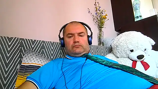 CristianDaniel78 online show from August 3, 6:01 am