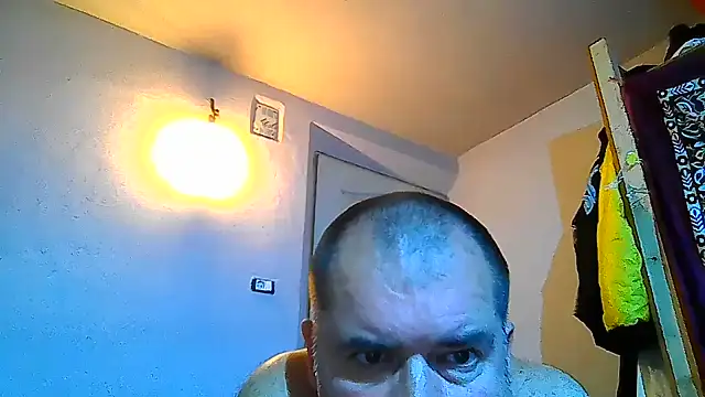 CristianDaniel78 online show from August 6, 5:37 pm