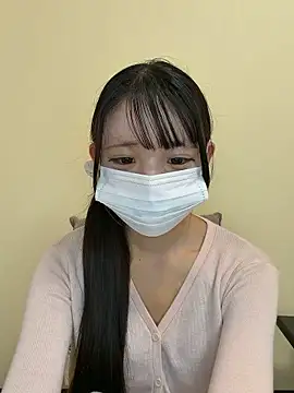 Snapshot of risa_____ chatting on June 28, 12:22 pm risa online show from June 28, 12:22 pm