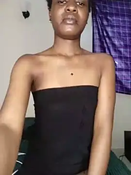 Snapshot of Holy_sinnerr chatting on August 2, 1:31 pm Holy sinnerr online show from August 2, 1:31 pm