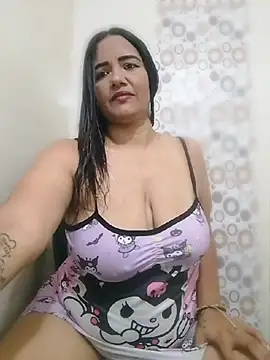 Snapshot of Susanne-love chatting on July 7, 11:58 am Susanne-love online show from July 7, 11:58 am