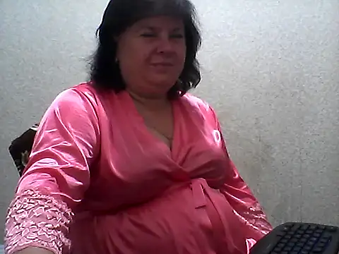Snapshot of HannahAna39 chatting on June 26, 8:57 pm HannahAna39 online show from June 26, 8:57 pm