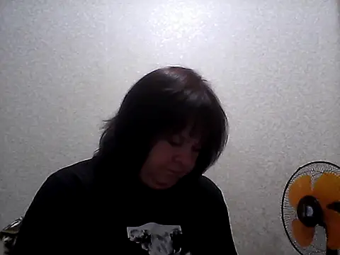 Snapshot of HannahAna39 chatting on July 4, 4:29 am HannahAna39 online show from July 4, 4:29 am