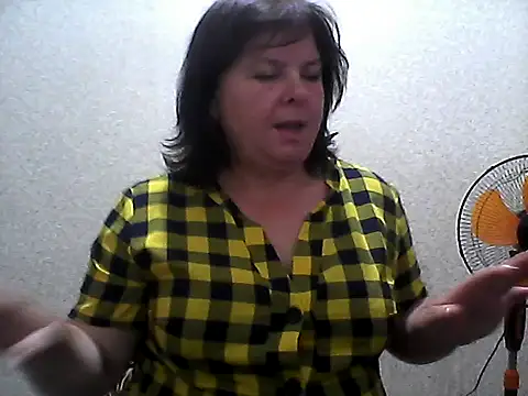 Snapshot of HannahAna39 chatting on July 6, 3:03 pm HannahAna39 online show from July 6, 3:03 pm