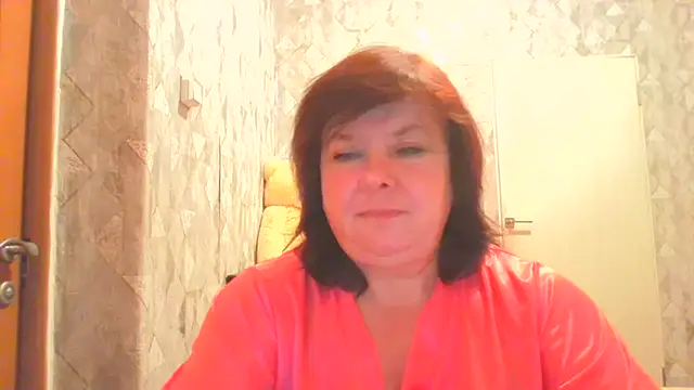 Snapshot of HannahAna39 chatting on July 27, 7:10 pm HannahAna39 online show from July 27, 7:10 pm
