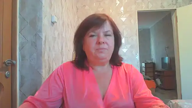 Snapshot of HannahAna39 chatting on July 28, 4:27 pm HannahAna39 online show from July 28, 4:27 pm