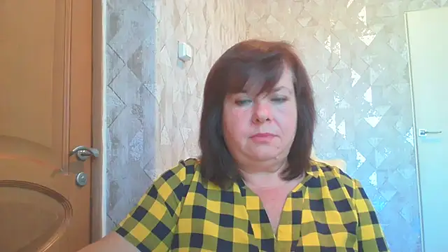 Snapshot of HannahAna39 chatting on July 31, 1:43 pm HannahAna39 online show from July 31, 1:43 pm