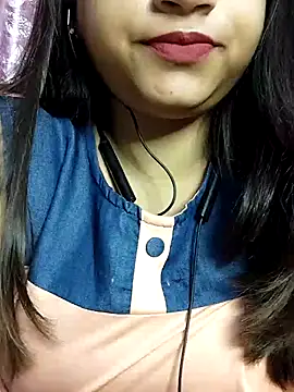 Snapshot of Naughty-Queen2 chatting on June 24, 3:33 pm Naughty-Queen2 online show from June 24, 3:33 pm