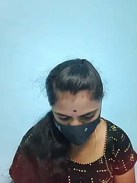 Snapshot of Megavarthinii chatting on July 2, 3:23 am Megavarthinii online show from July 2, 3:23 am