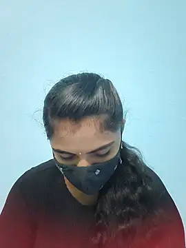 Snapshot of Megavarthinii chatting on July 10, 12:48 am Megavarthinii online show from July 10, 12:48 am