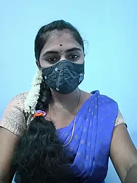 Snapshot of Megavarthinii chatting on July 23, 4:49 pm Megavarthinii online show from July 23, 4:49 pm