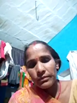Snapshot of Khusbu_yadavv chatting on July 18, 3:16 pm Khusbu yadavv online show from July 18, 3:16 pm