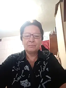 NikolettaLove077 online show from July 24, 5:38 am