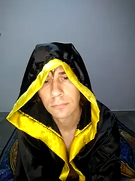 Snapshot of AncientWizard chatting on July 18, 1:10 am AncientWizard online show from July 18, 1:10 am