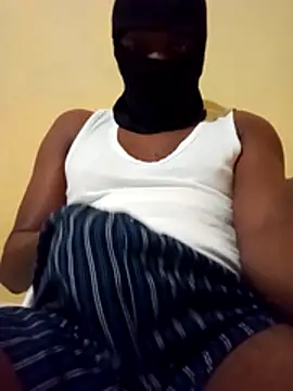 MrCum305 online show from August 3, 10:24 pm