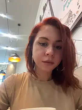 Snapshot of RosieDesire chatting on July 1, 7:43 am RosieDesire online show from July 1, 7:43 am