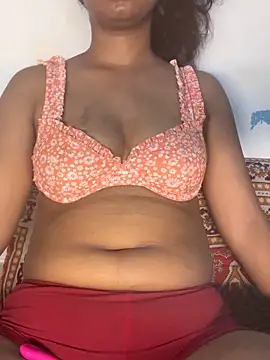 Snapshot of KHUSHISINGH_ chatting on July 1, 7:32 am KHUSHISINGH online show from July 1, 7:32 am