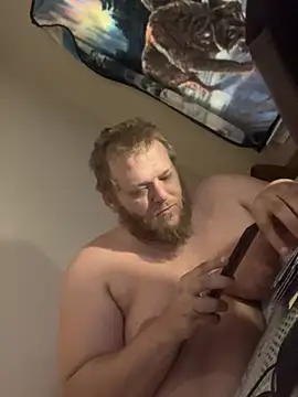 Tallbellybear online show from July 7, 3:49 pm