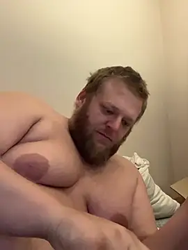 Tallbellybear online show from July 13, 4:32 pm