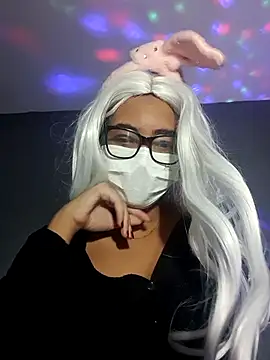 Snapshot of bunny_exe chatting on July 8, 4:17 am bunny exe online show from July 8, 4:17 am