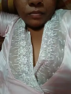 senlata46938 online show from July 17, 6:31 am