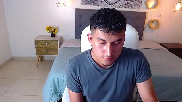 Snapshot of Lucas_morenty chatting on July 4, 7:20 pm Lucas morenty online show from July 4, 7:20 pm